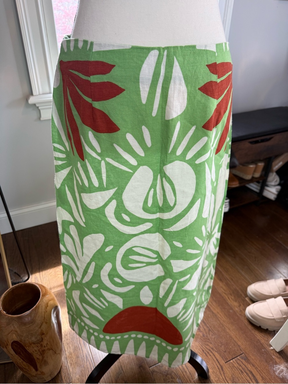 Maison D’ Amelie Green Linen Blend Floral Midi Skirt with Red Accents - Picture 5 of 8